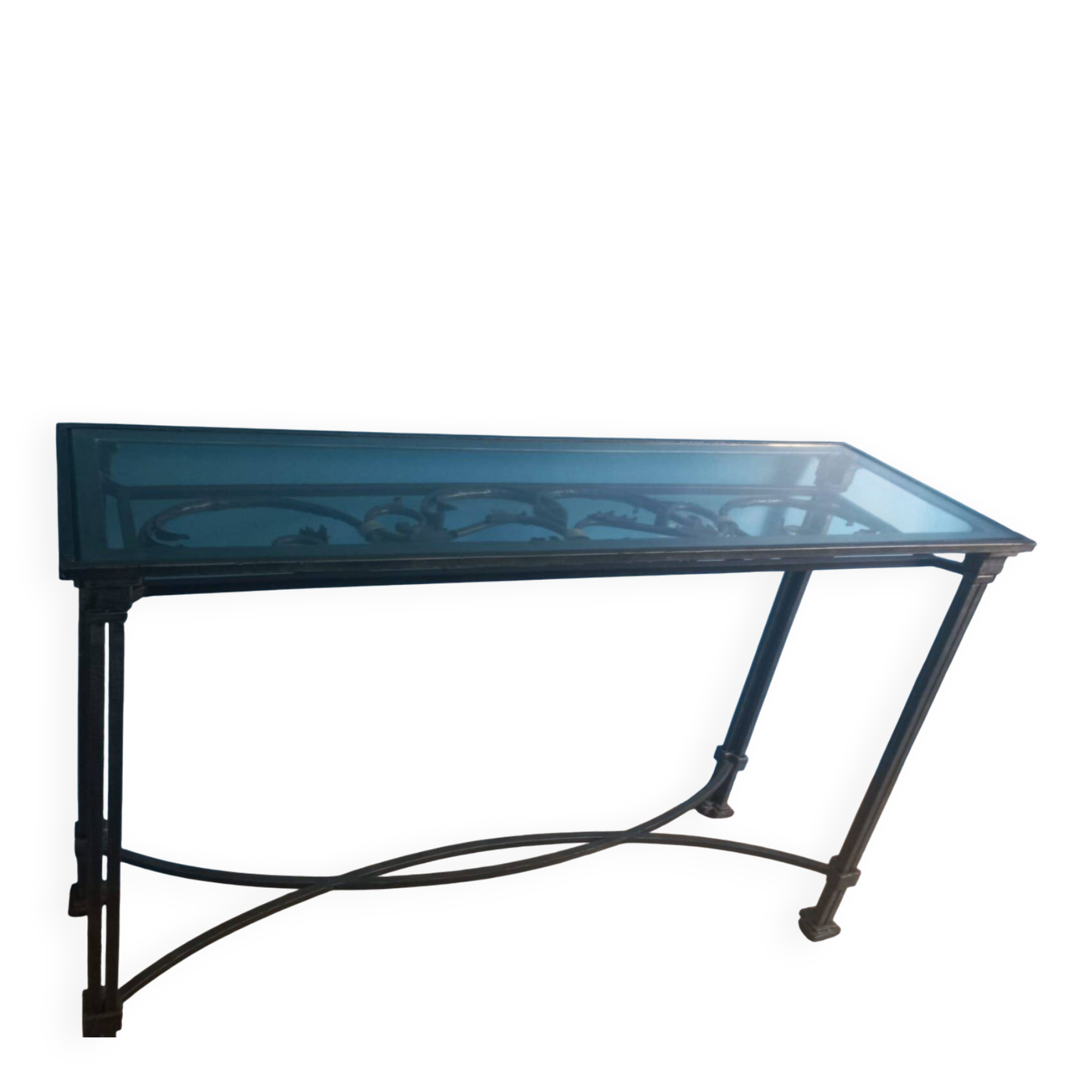 Entrance table