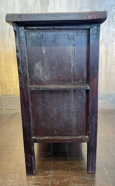 Antique Chinese buffet with 4 doors