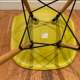 DSW chair by Charles & Ray Eames