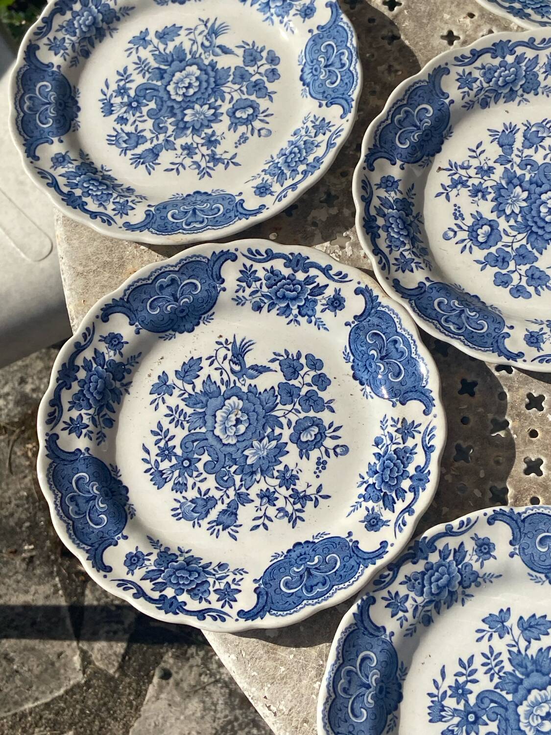 Ridgeway 12-piece dessert plate set – Windsor pattern – earthenware