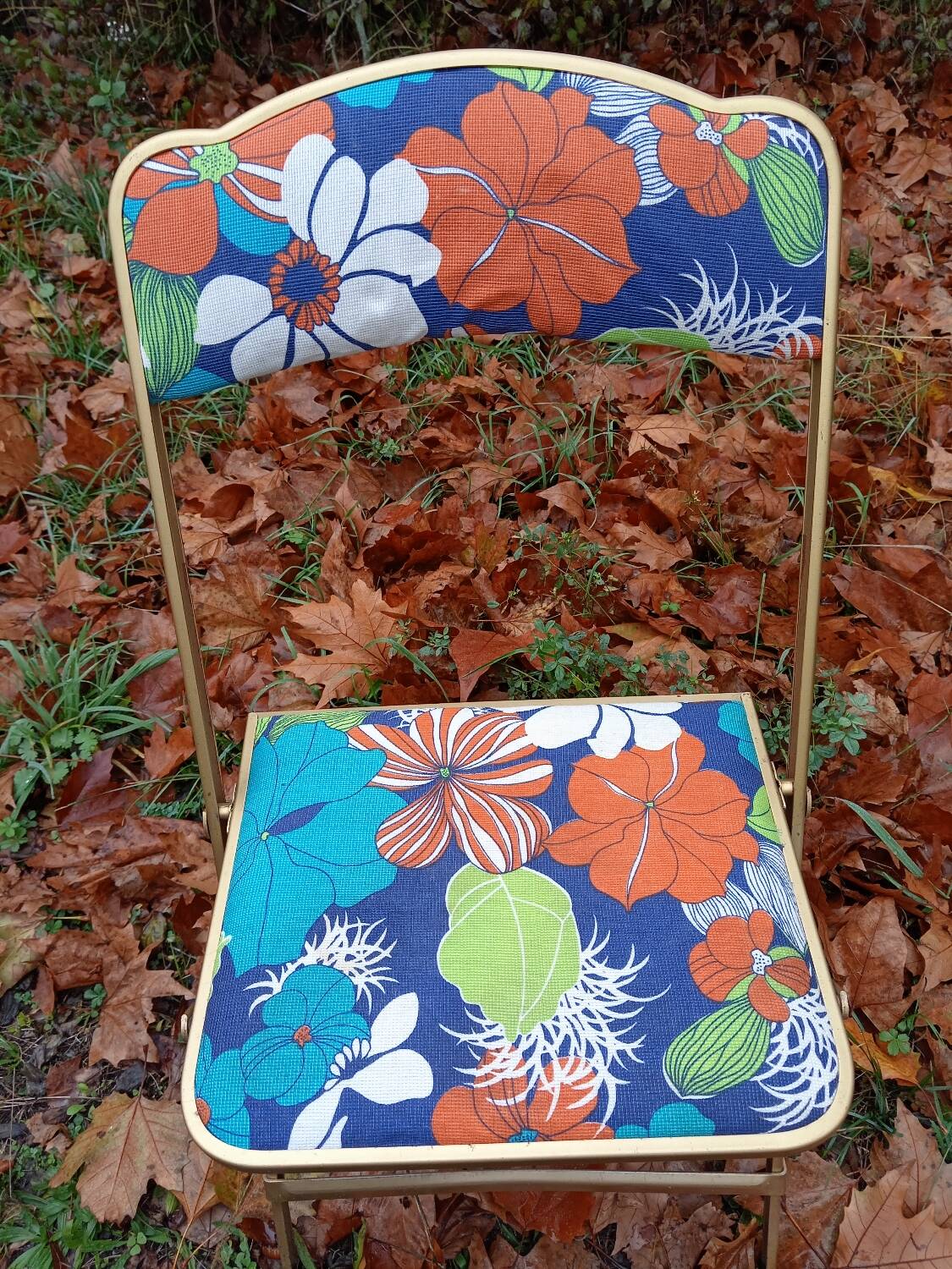 Vintage folding chairs