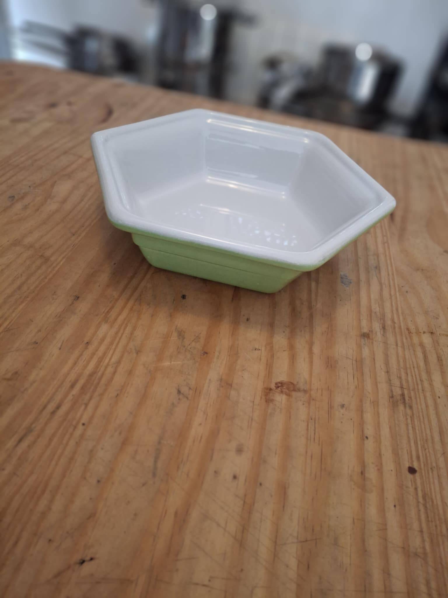 Hexagonal serving dish Emile Henry Green and White model Gastron