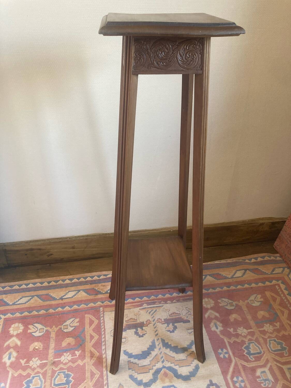 1900 Saddle