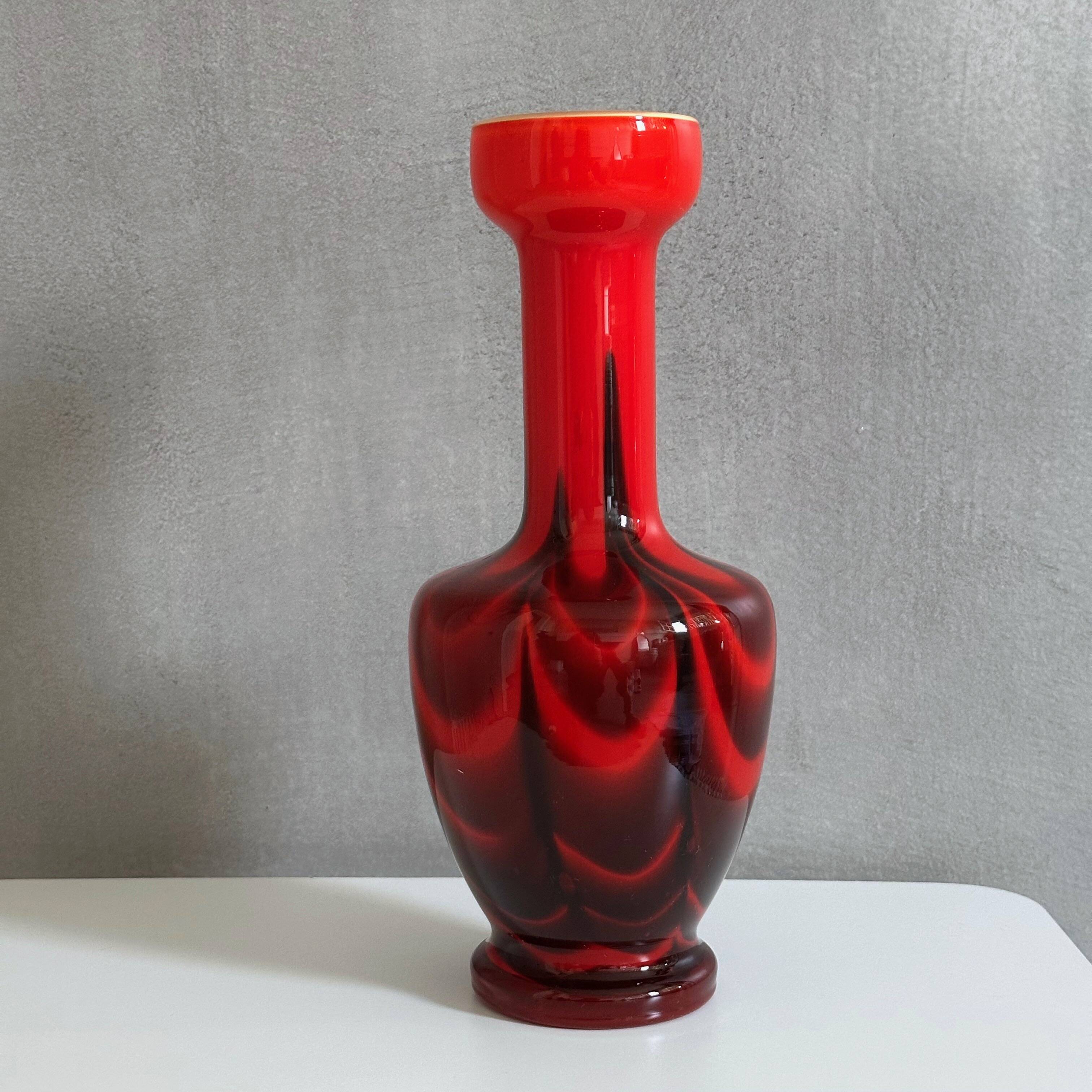 Opaline Florence vase, Pop Art, made in Italy, 1970's