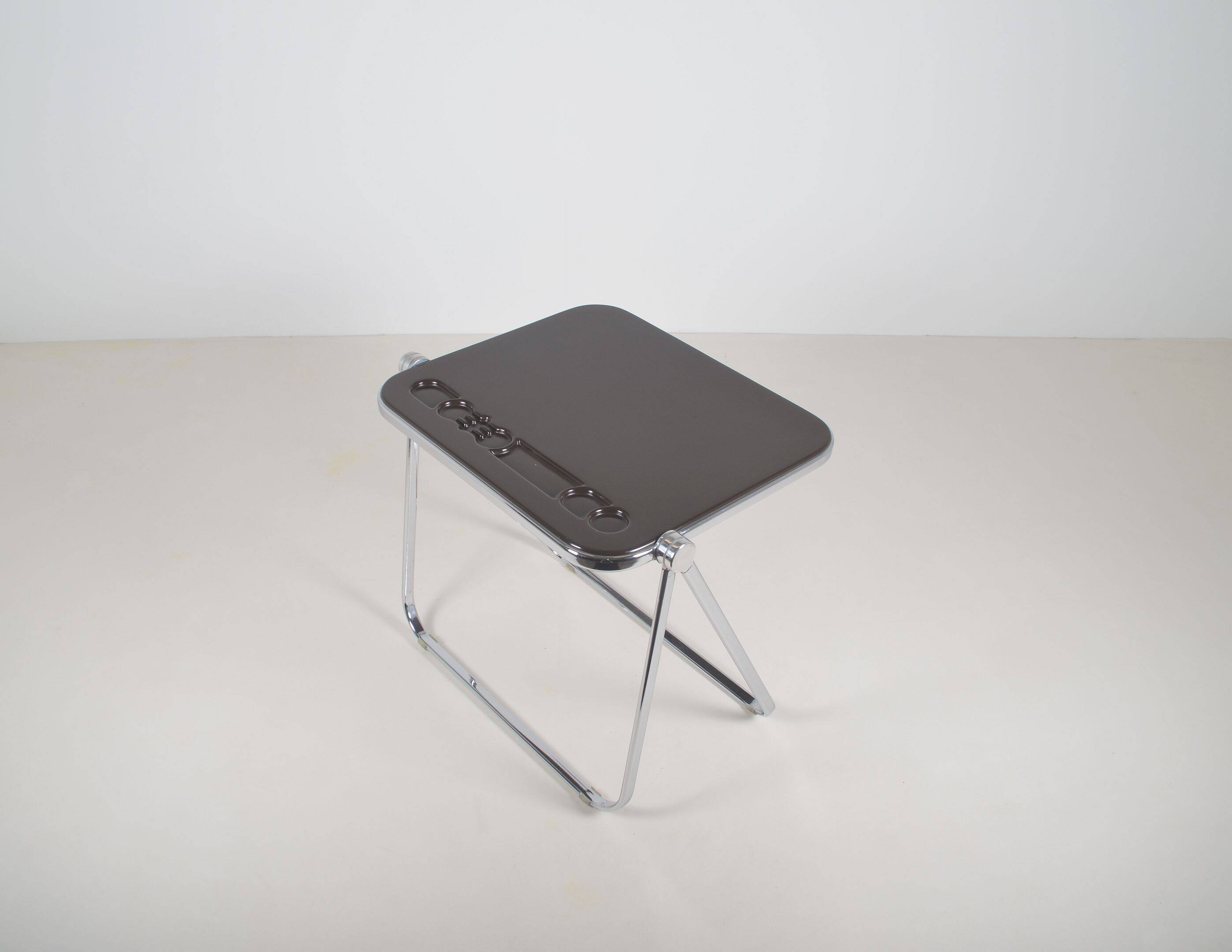 Bureau pliant 'Platone' de Giancarlo Piretti pour Castelli, années 1970.