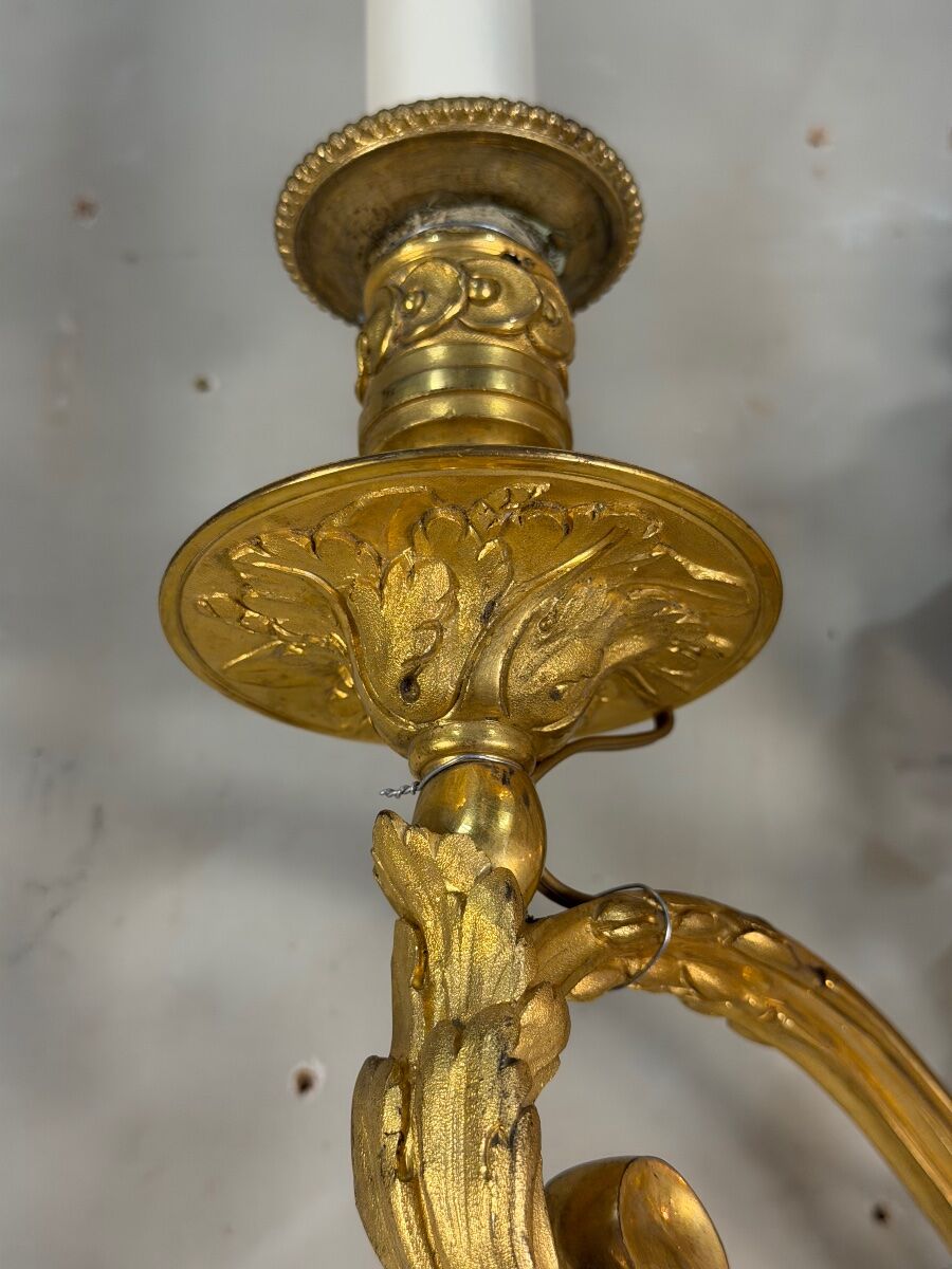 Paire d’appliques en bronze doré de style Louis XVI vers 1880
