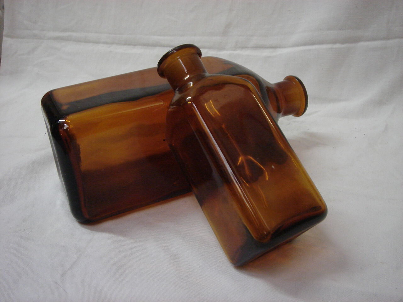 2 old vials to pharmacy early 20th amber smoked glass