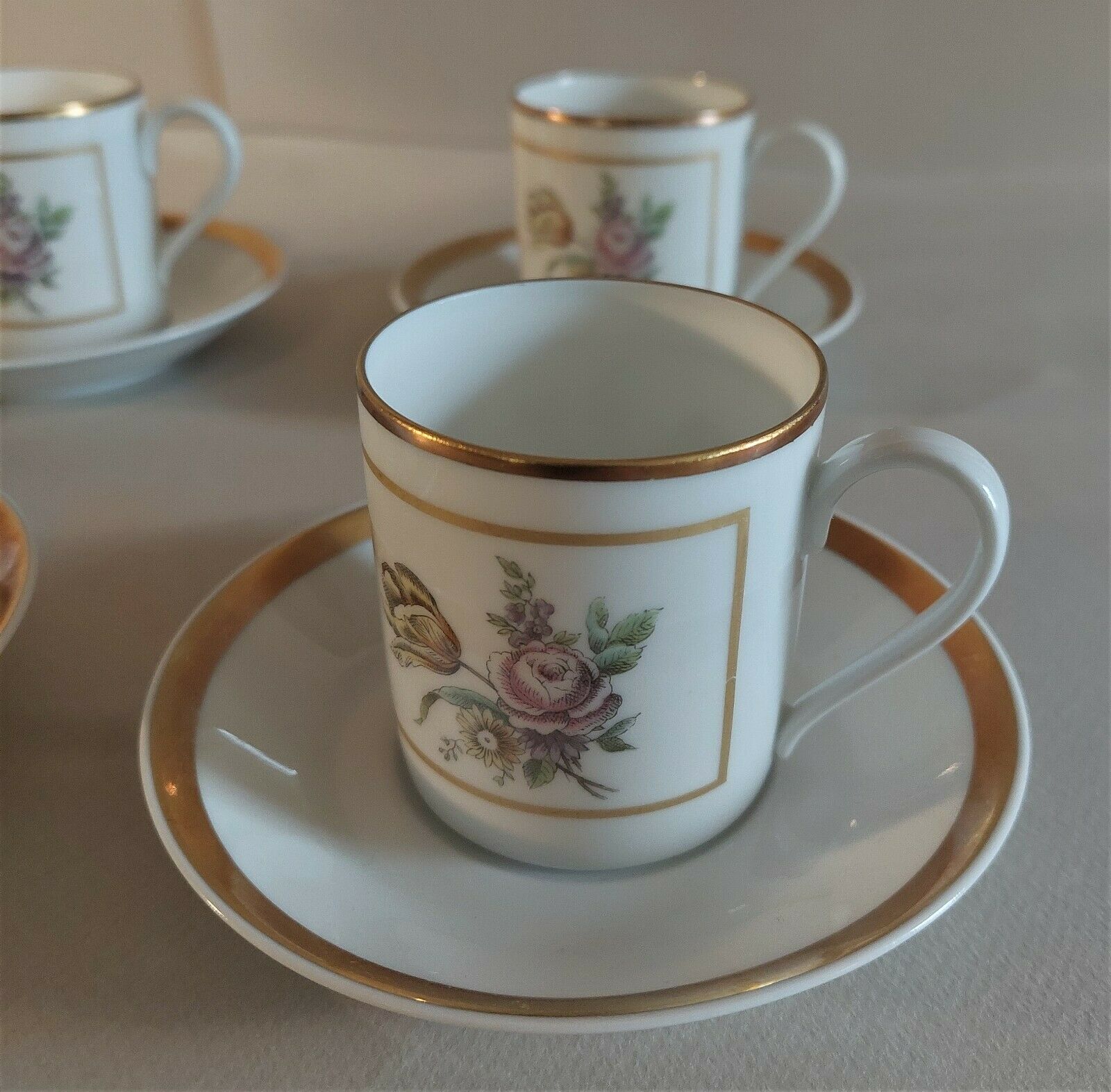 Cups series of six porcelain Hutschenreuther Selb Germany