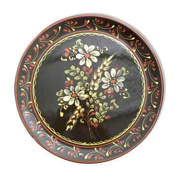 Floral decorative plate