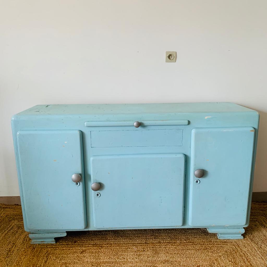 Blue Mado buffet bottom