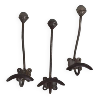 3 vintage metal hooks