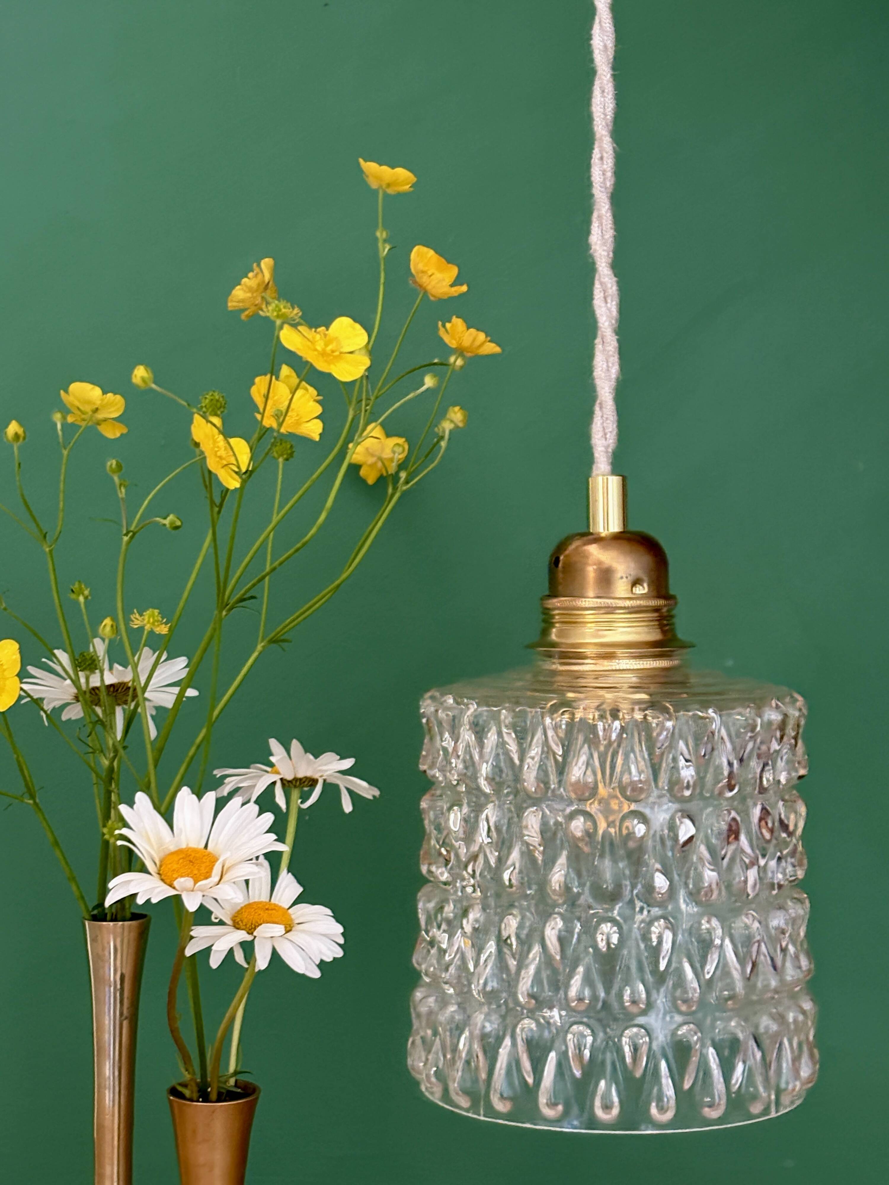 Vintage transparent glass suspension globe