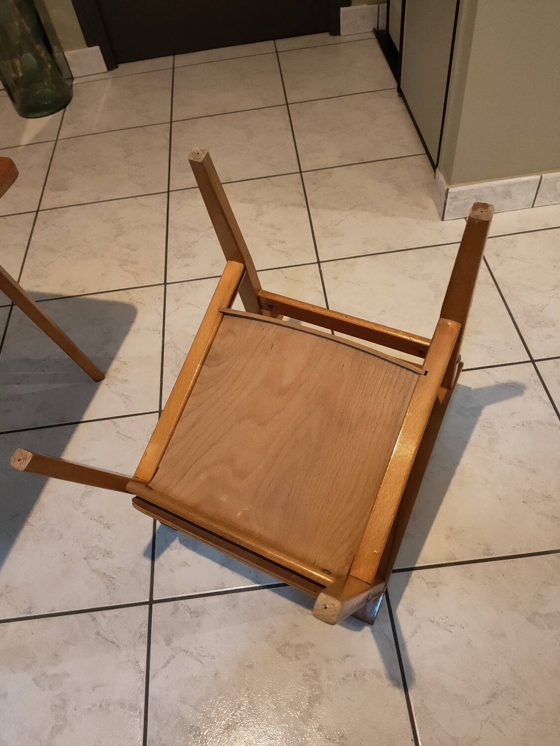 Children's armchair and desk in beech