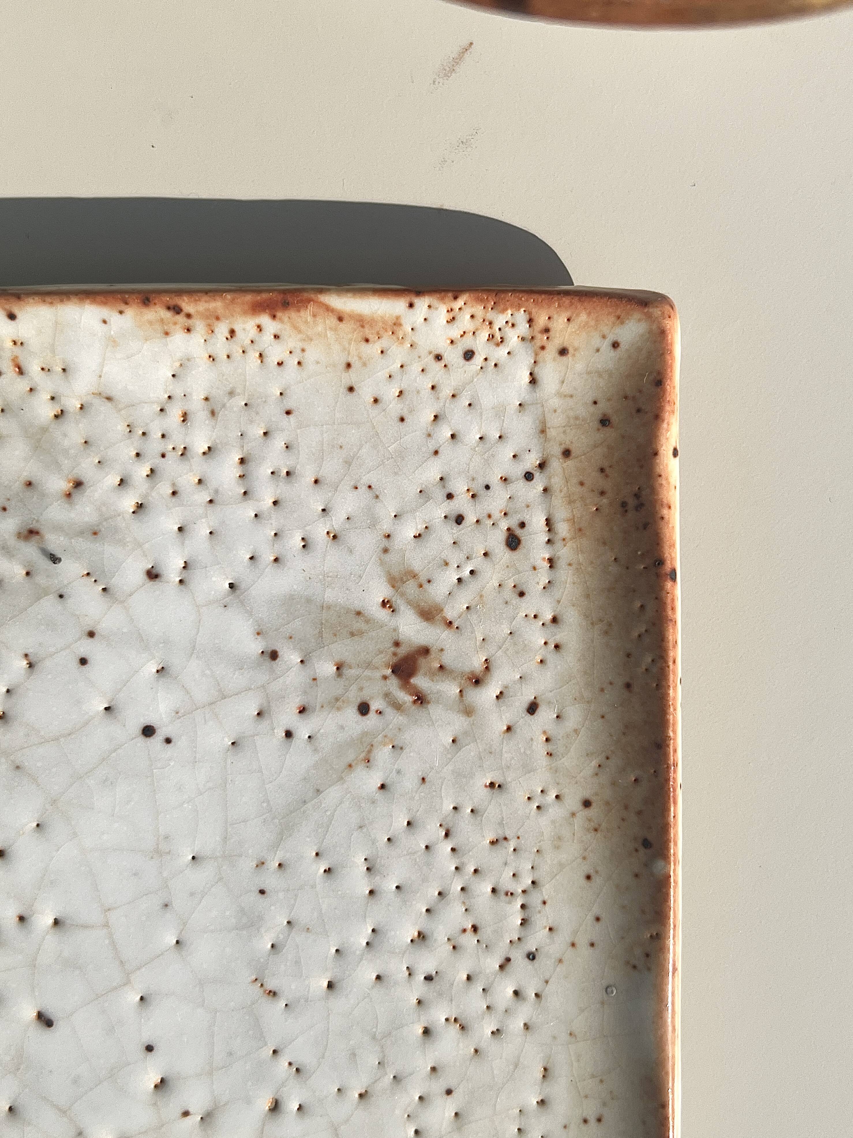 Empty pocket dish in Japanese stoneware,