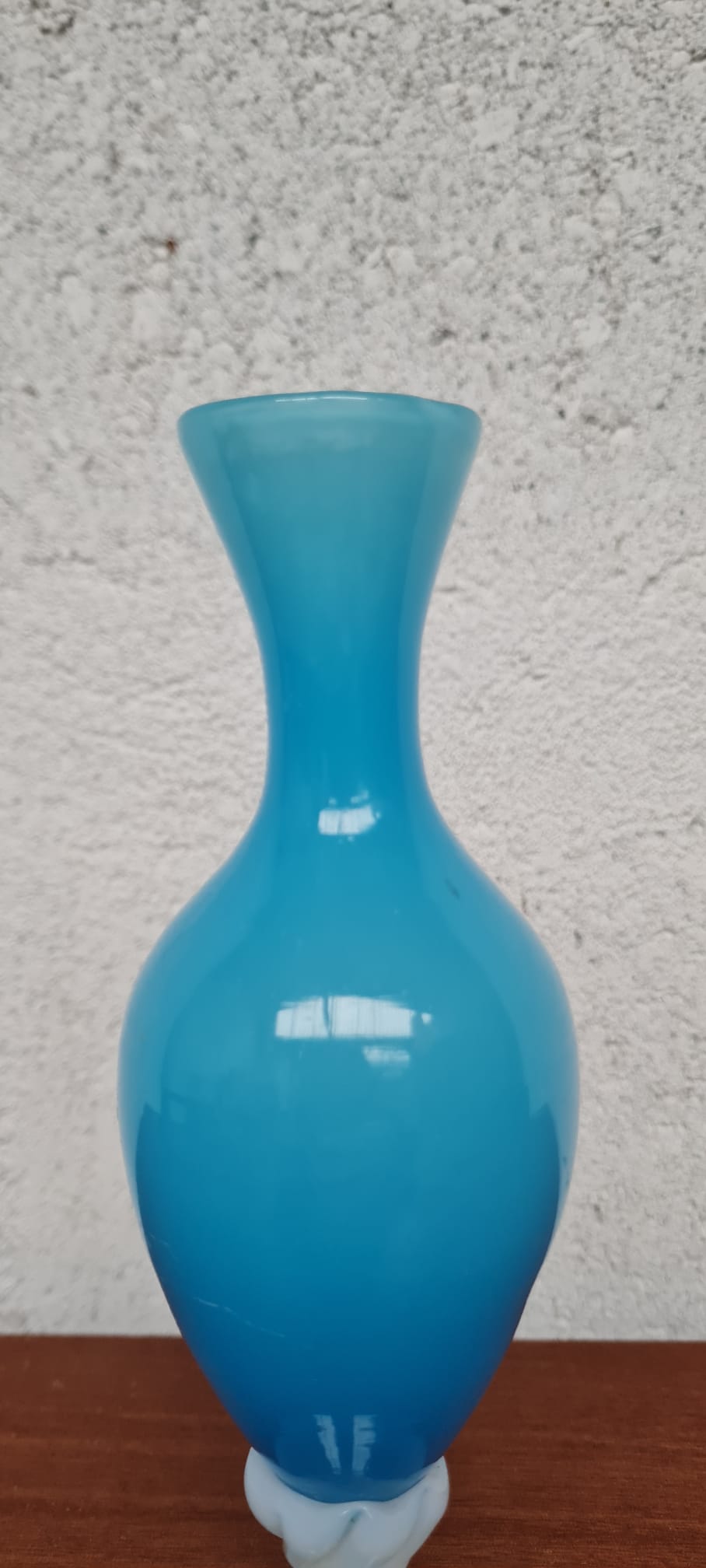 Blue and white opaline vase