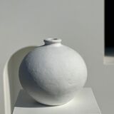 Handcrafted terracotta ball vase painted white H:24 D:26