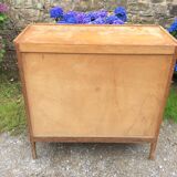 Vintage chest of drawers with compass feet oak-plated façade to restore or repaint.