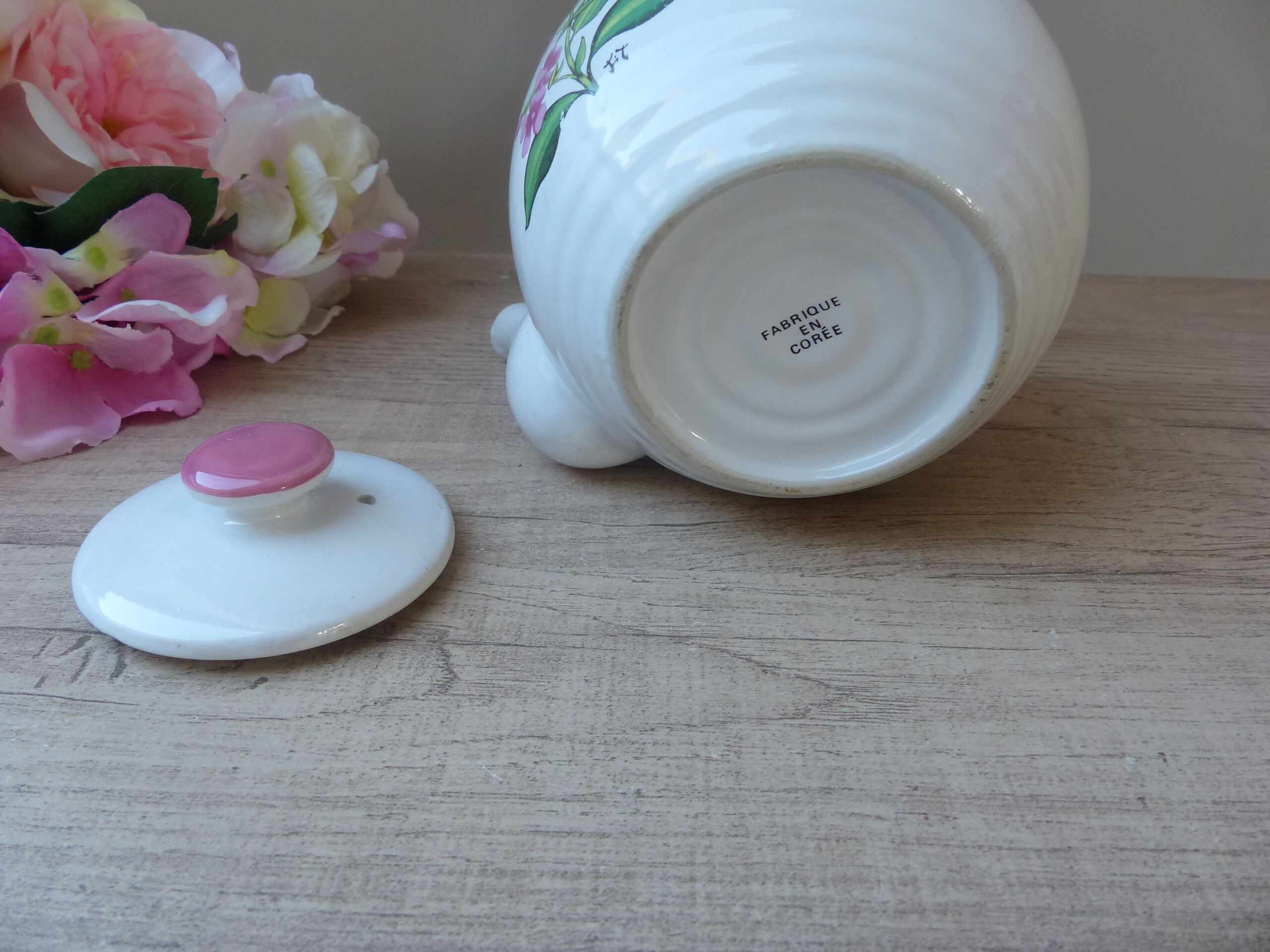 Korean teapot in white ceramic pattern pink flowers handle vintage wood