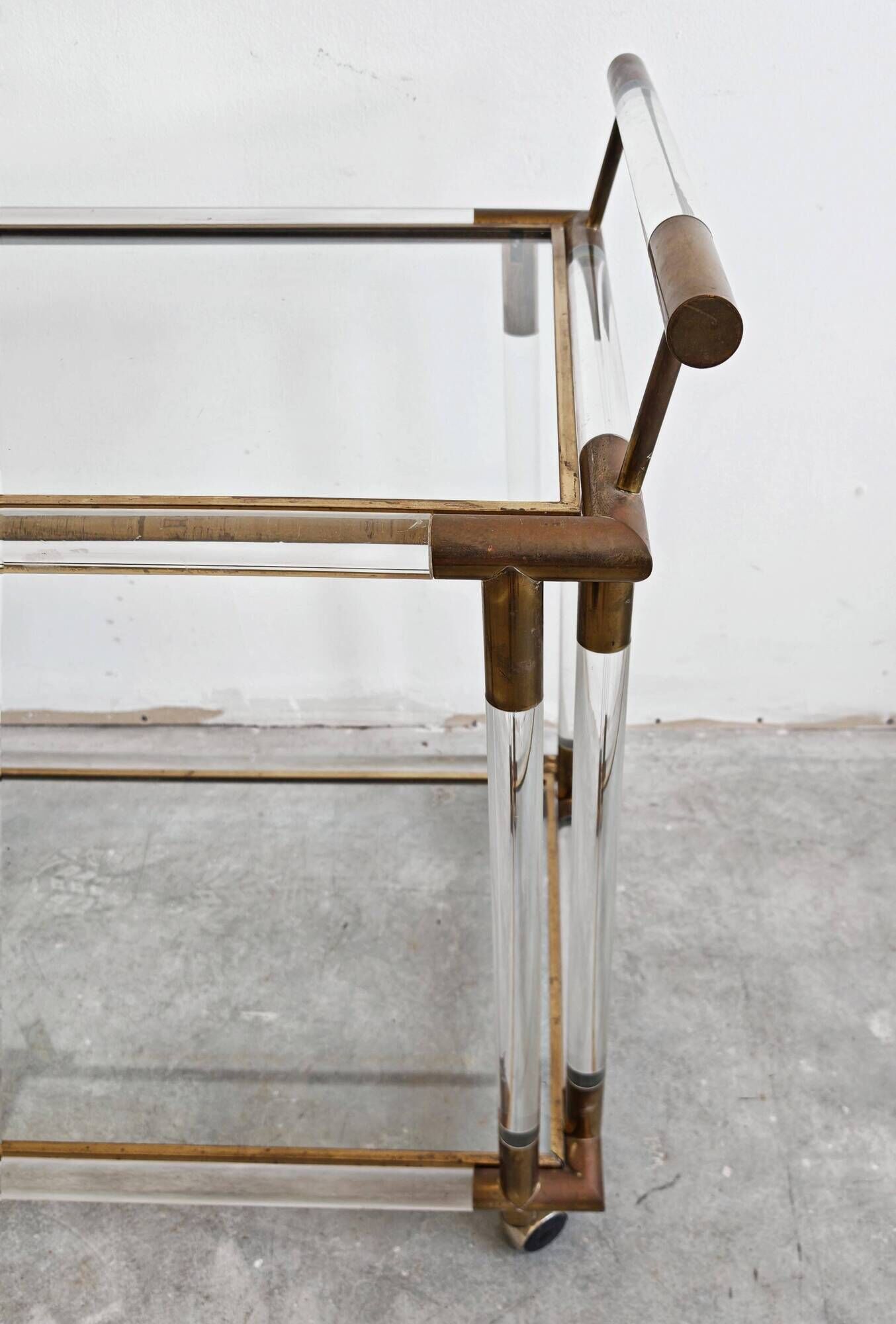 Modern mid-century bar cart in lucite, bronze, and glass, 1970s