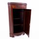 Commode d'angle en acajou, Europe du Nord, fin du XIXe siècle.