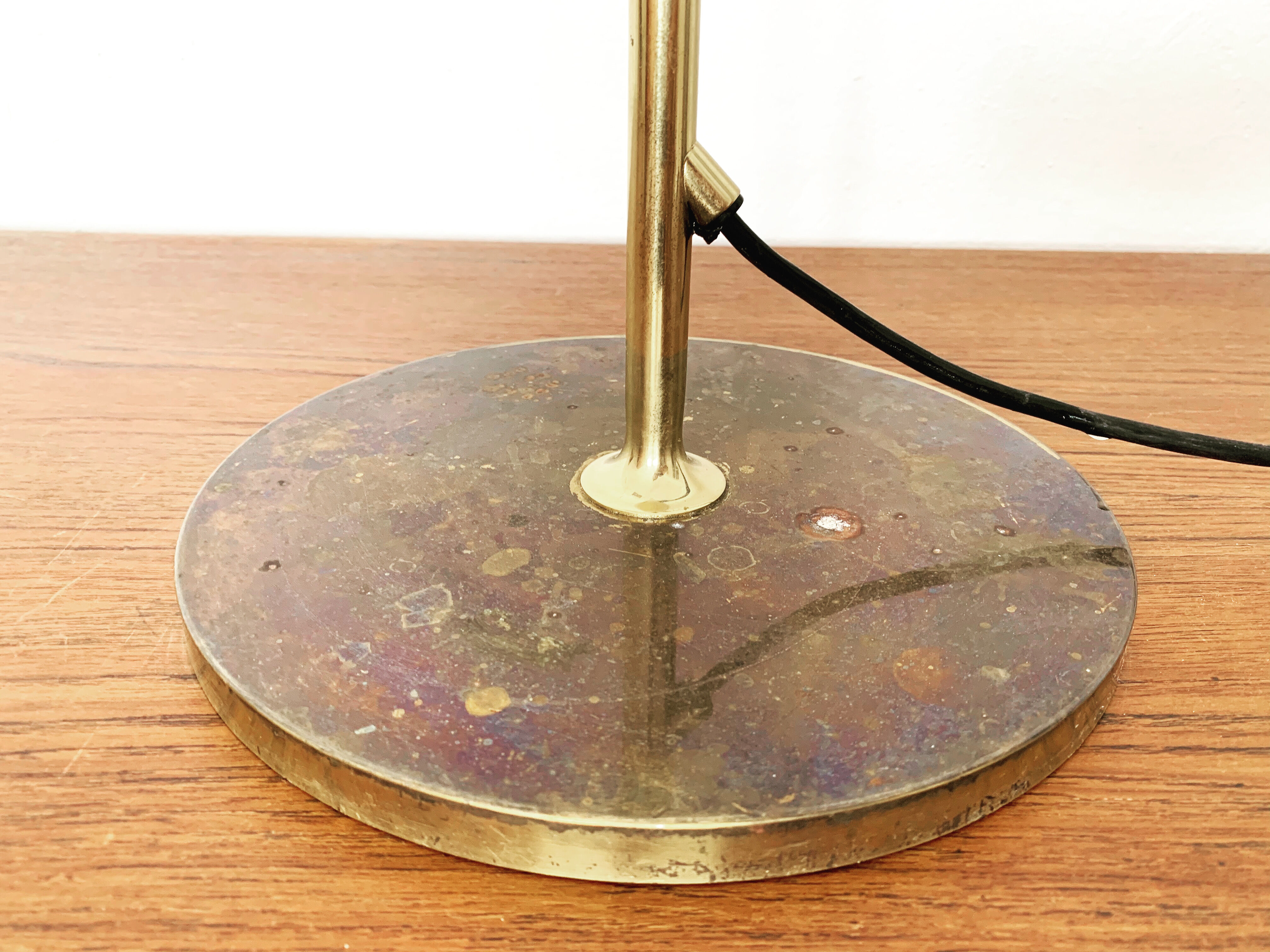 1970s adjustable brass floor lamp by Florian Schulz