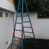 Old double scale of painter