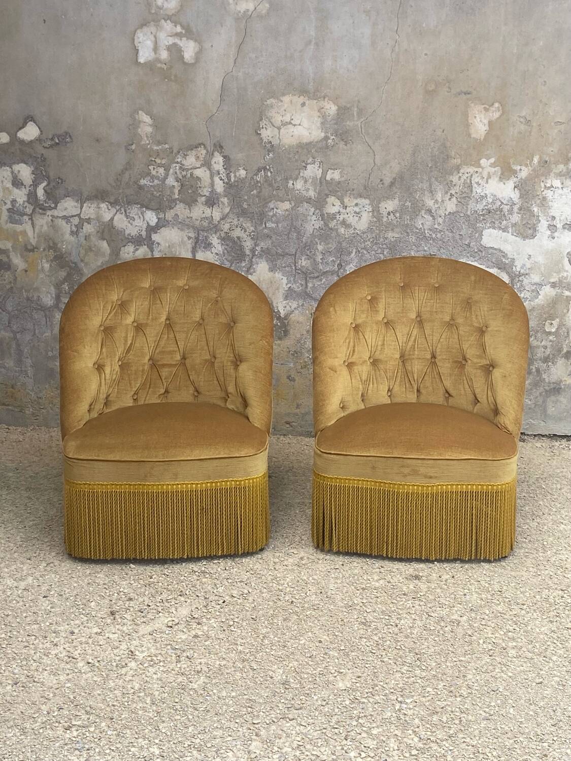 Pair of vintage toad armchairs in golden yellow velvet