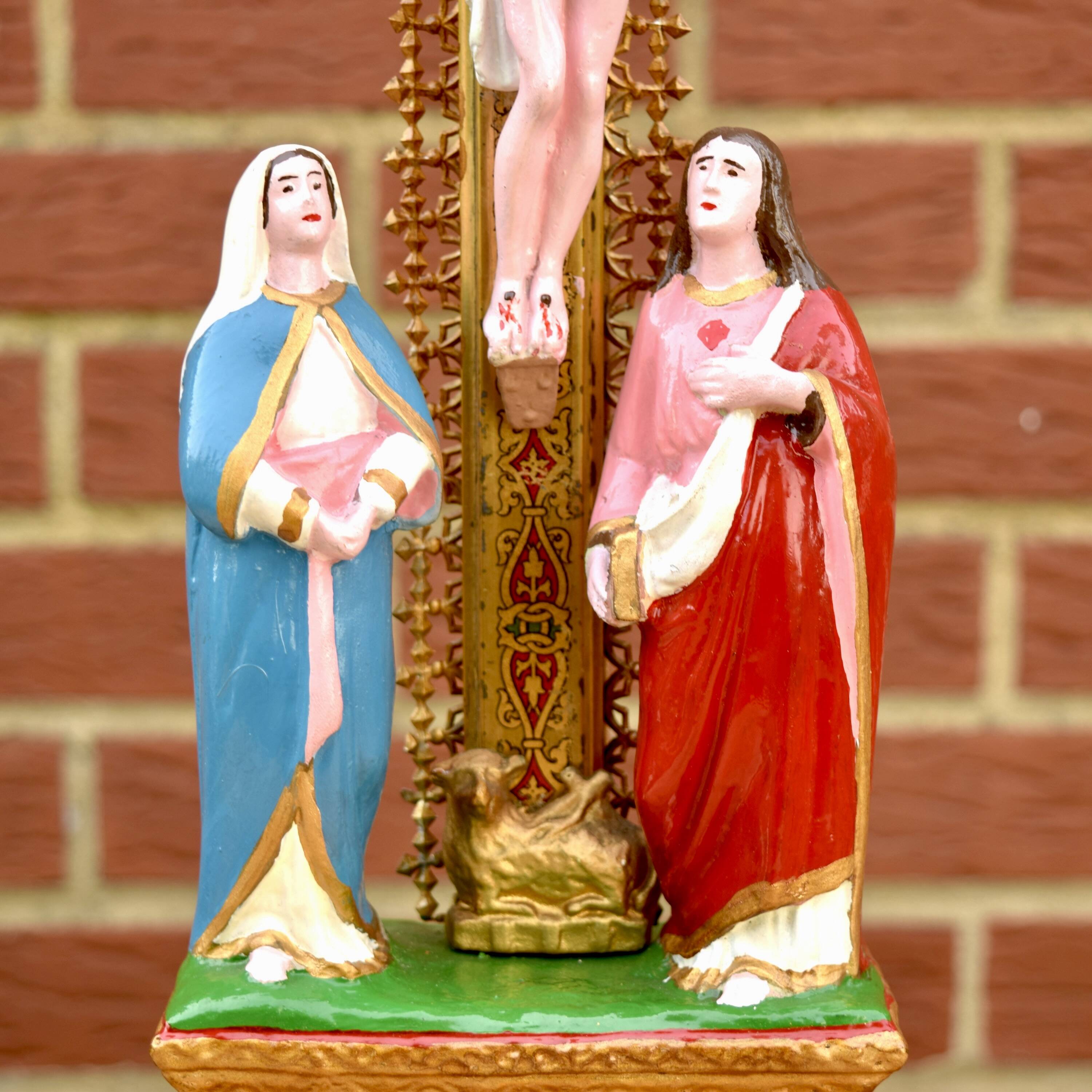 Vintage statuette Jesus on the Cross surrounded by Mary and John