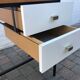 Bureau tiroirs blanc de Pierre Guariche édition Meurop  1960