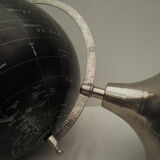 original black world map / metal base
