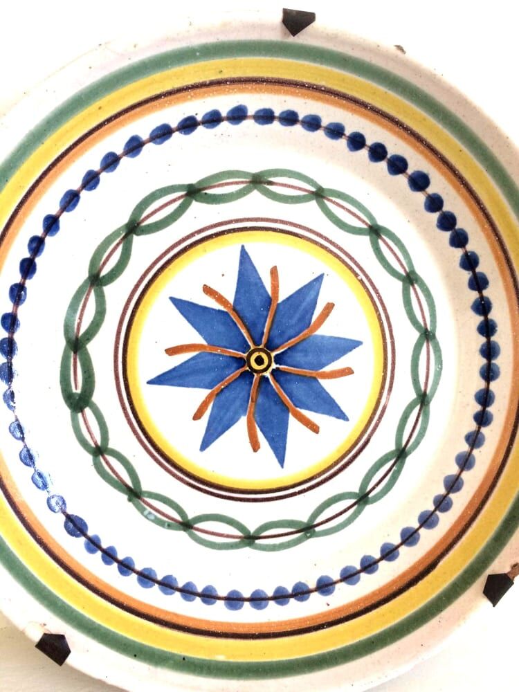 Nevers or Auxerrois, earthenware plate around 1800