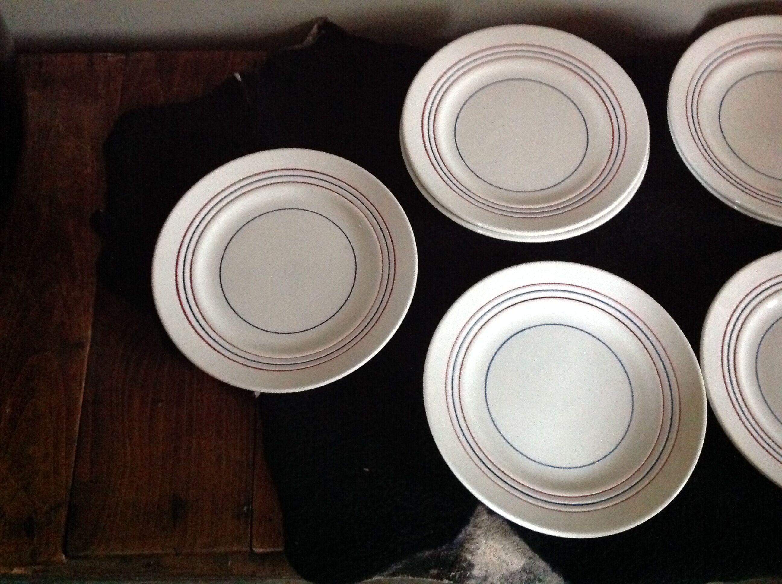 Série de 7 assiettes à dessert vintage
