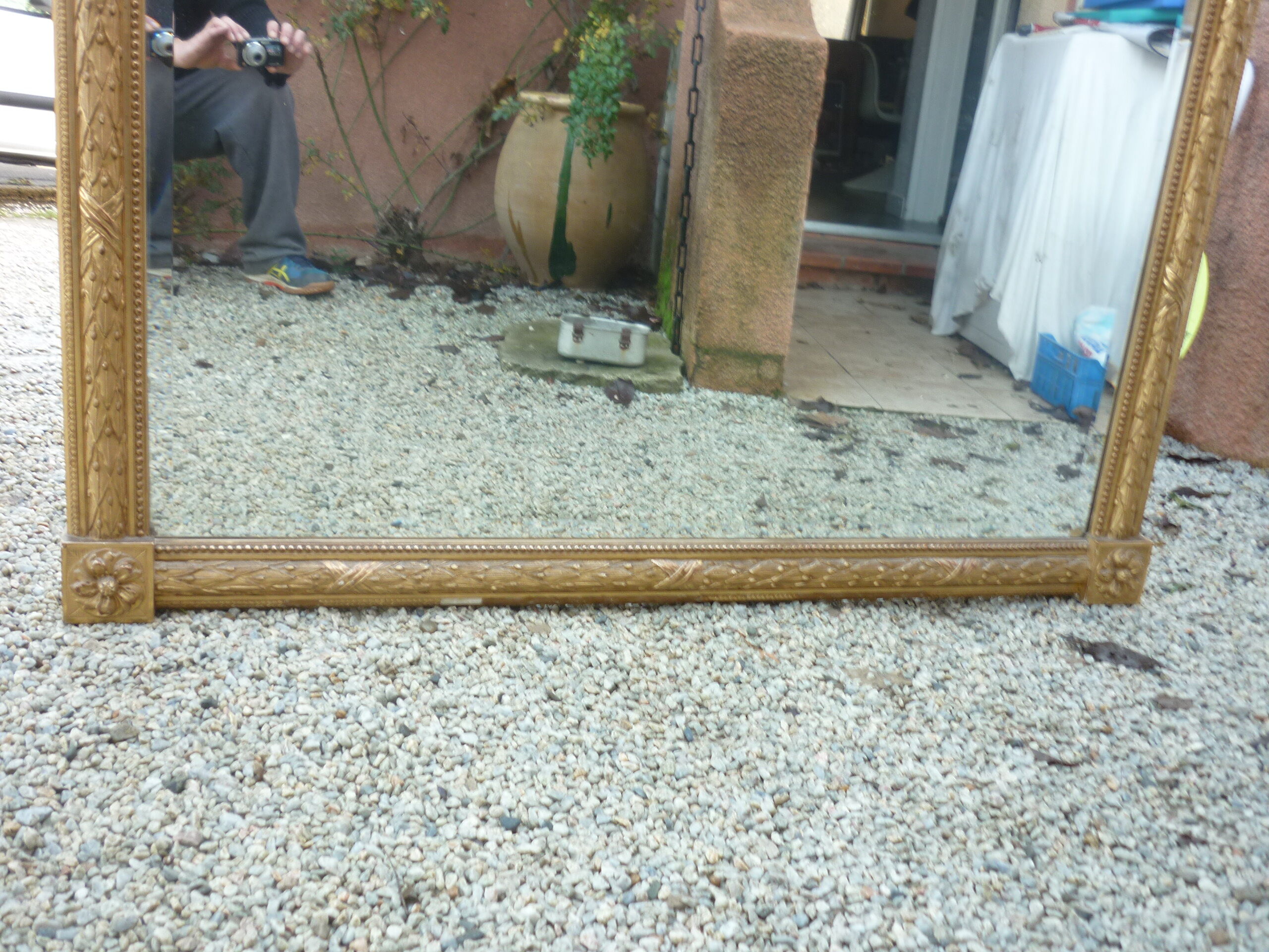 large 19th century mirror in gilded wood with gold leaf 140x195cm