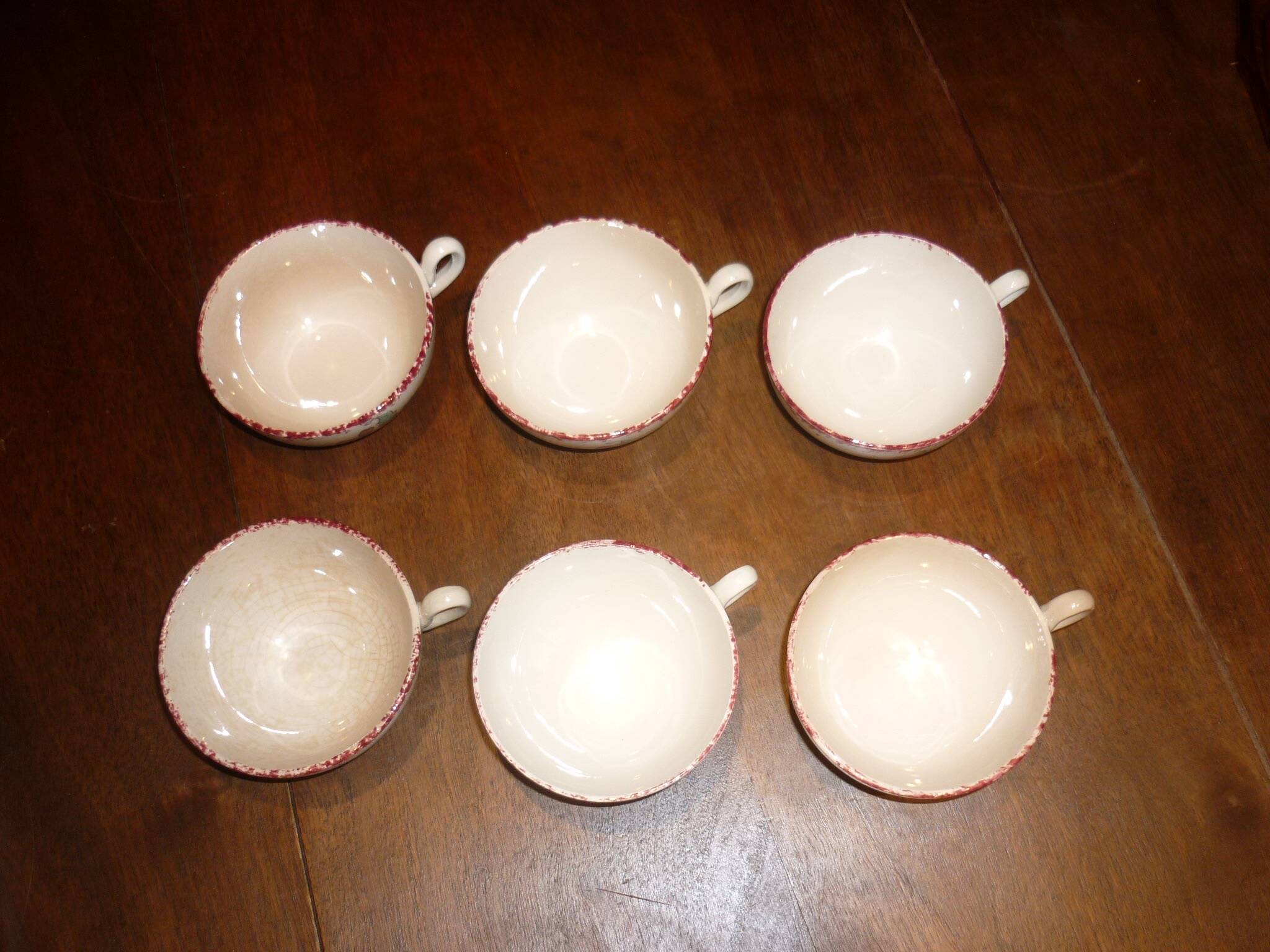 6 beige and red St Amand coffee cups