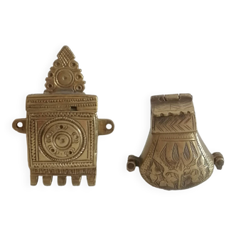 Set of 2 bronze boxes. Mali. Late 19th century.