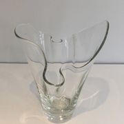 Vase en forme de feuille