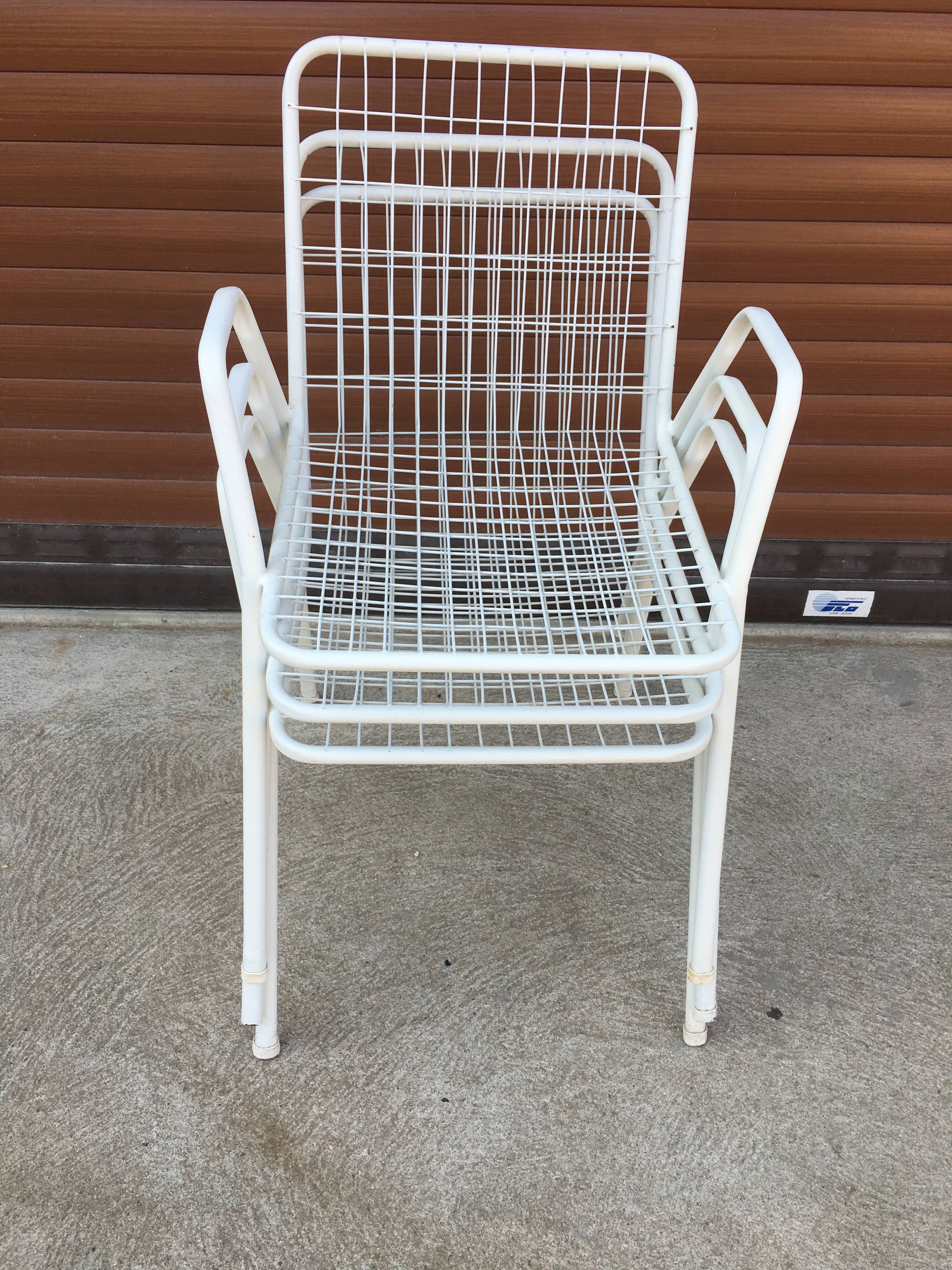 Suite de 3 fauteuils en  métal de couleur blanc EMU modèle RIO