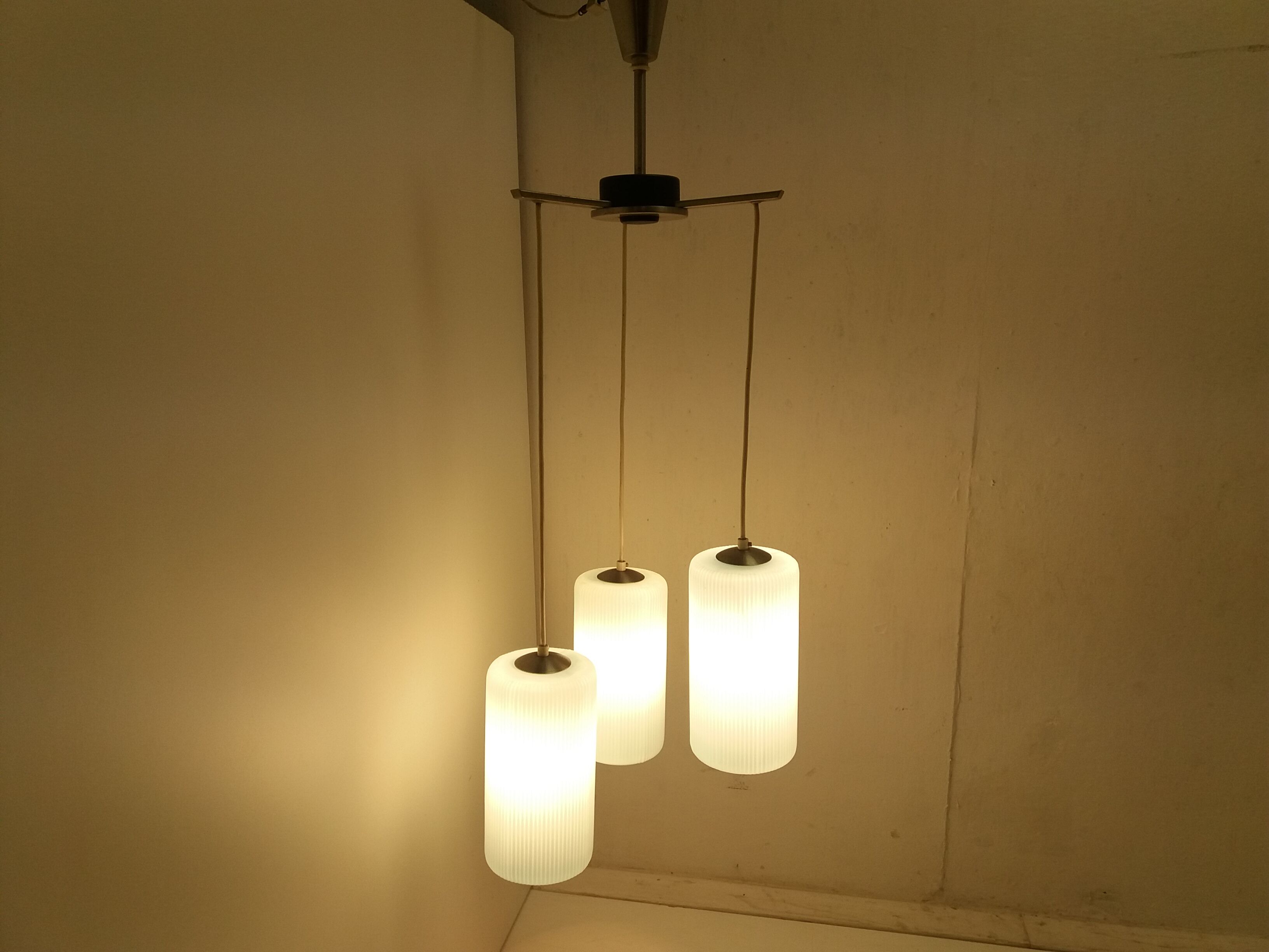 Mid-century design chandelier, Drupol, 1960's.