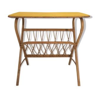 Vintage 1960 side table serving in rattan