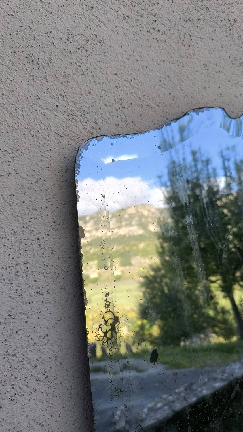 Beveled mirror 124 x 70