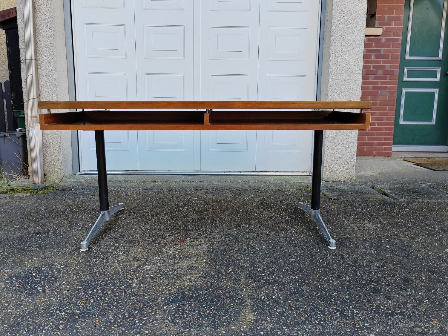 Herman Miller Eames and Eieimann desk