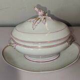 Saucière en porcelaine
