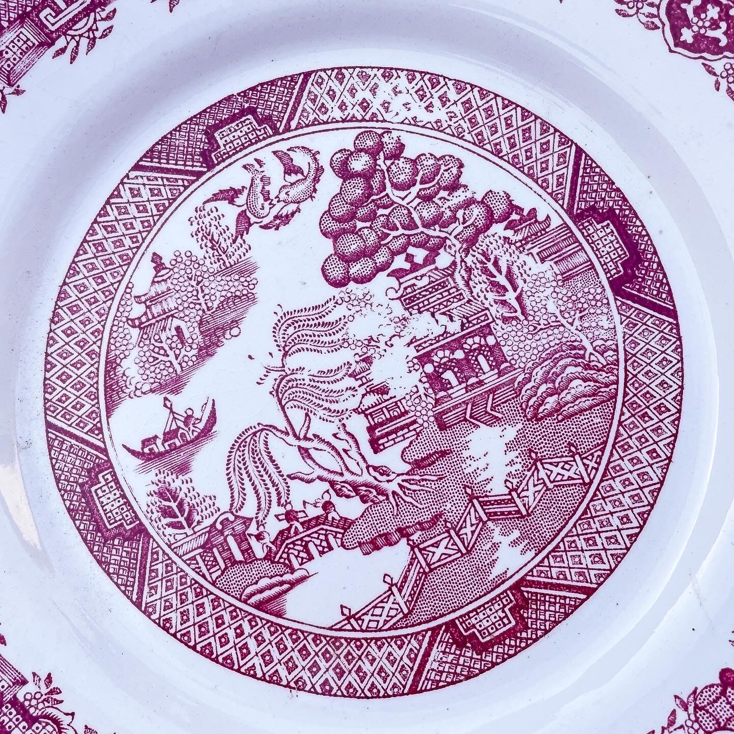 Sacavem Iron Earth Plate Duo