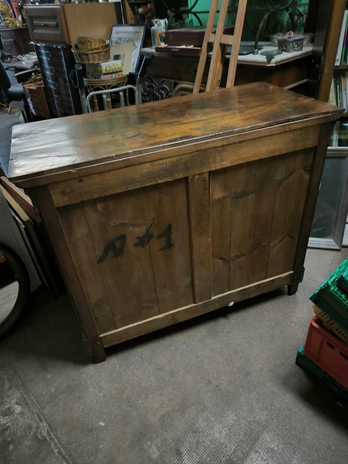 Louis Philippe period chest of drawers in solid walnut