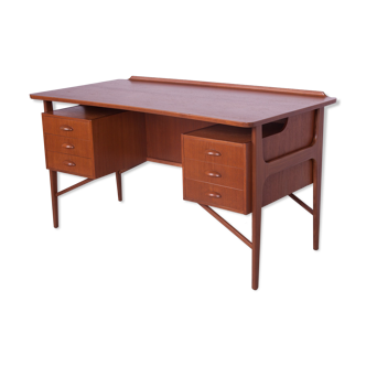 Bureau teak desk town svend Age Madsen pour h.p. hansen, années 1960