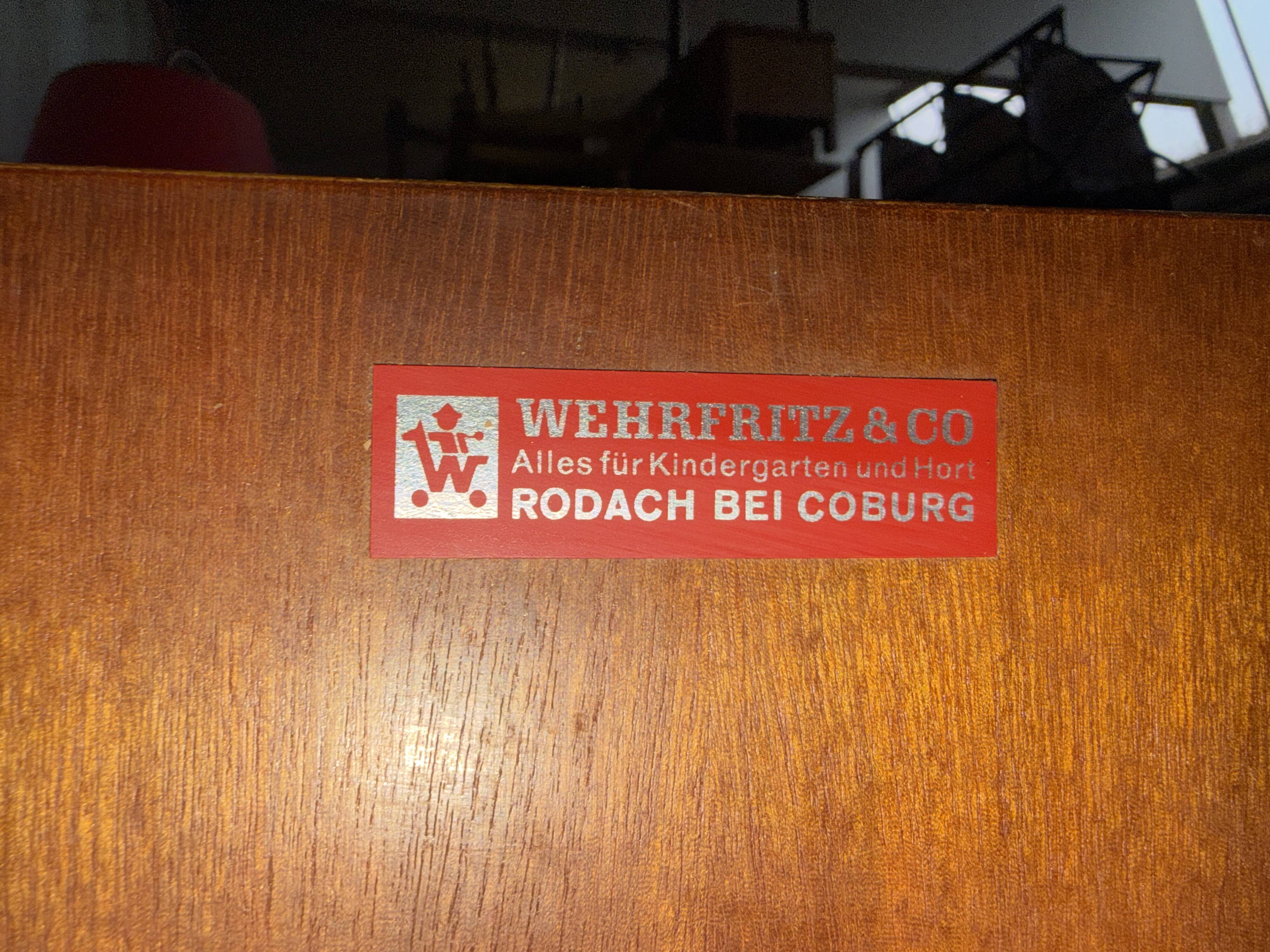 Vintage furniture werhfritz – light wood & black metal legs