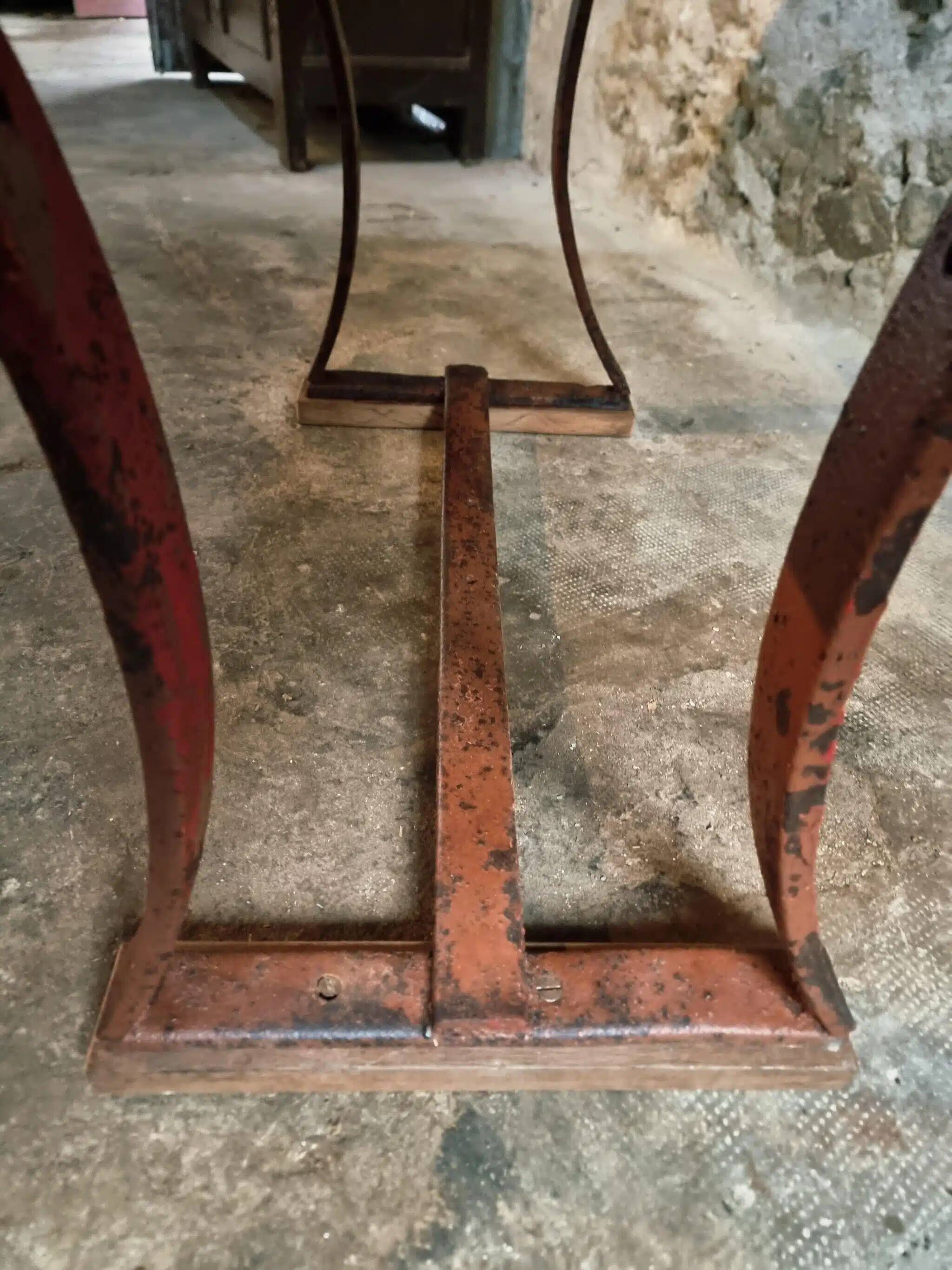 Vintage industrial table – Iron base and solid wood top (201 cm)