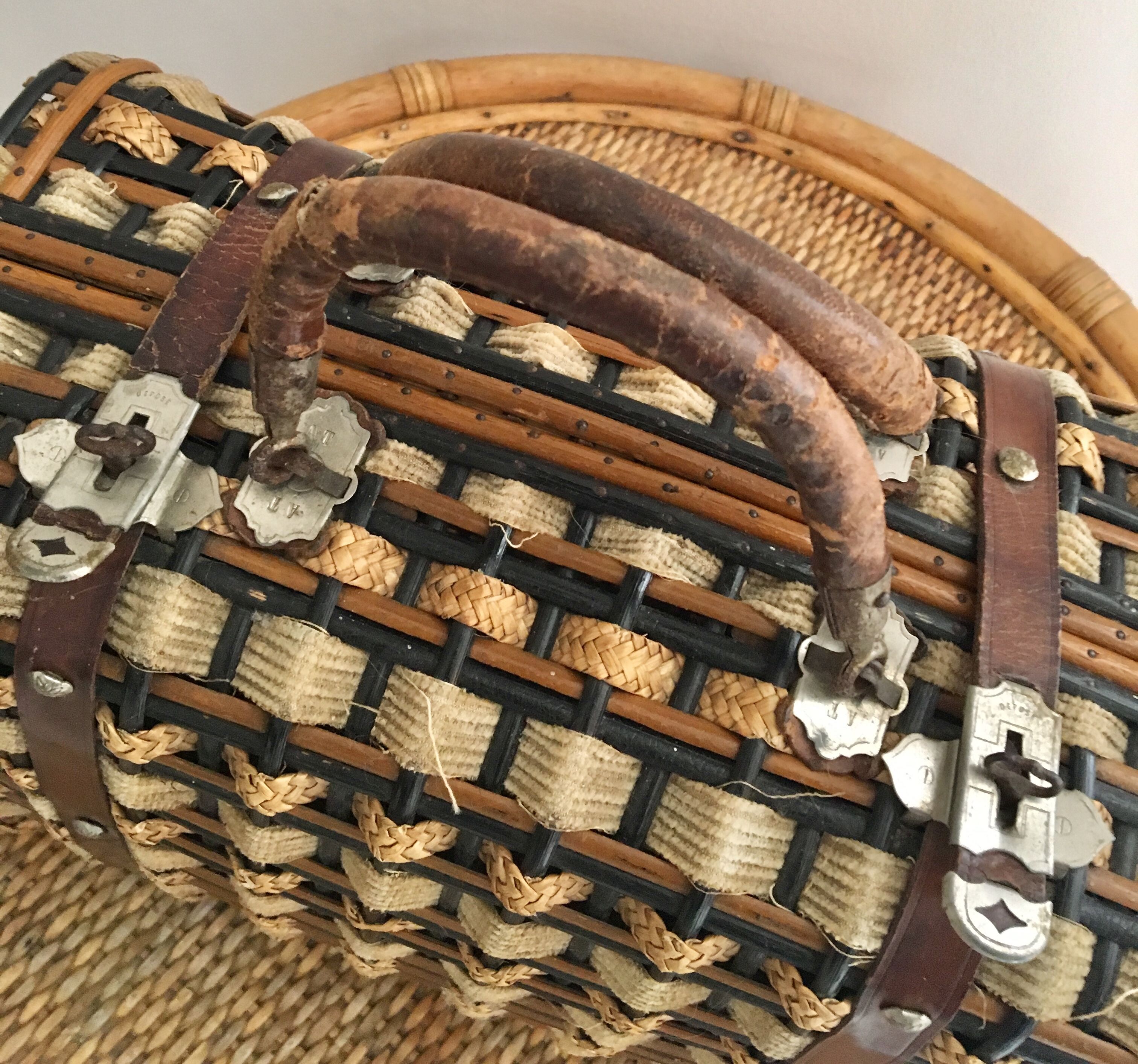 Old suitcase 1900