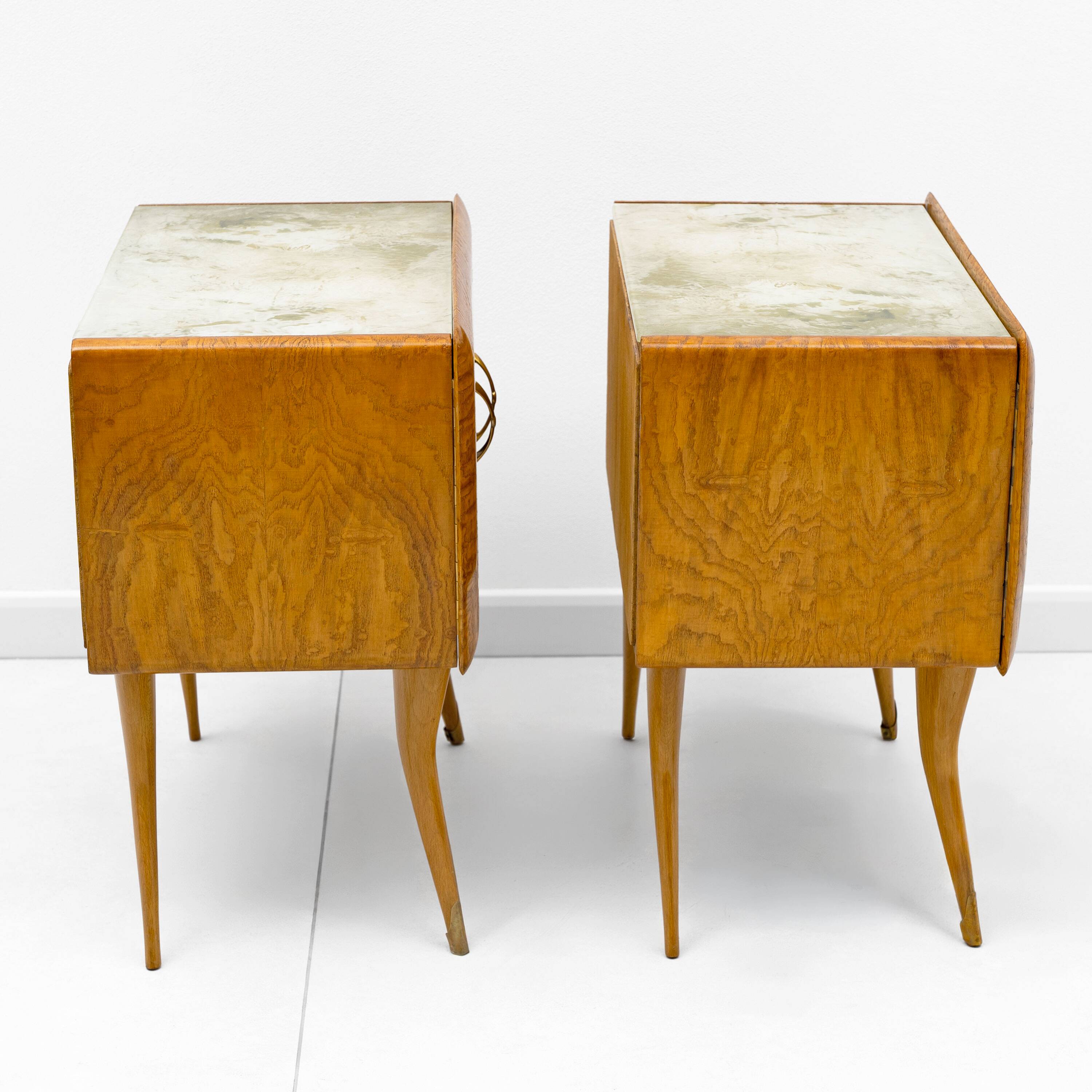 Pair of Mid-Century Style Beech and Chestnut Burl Bedside Tables, 1950s