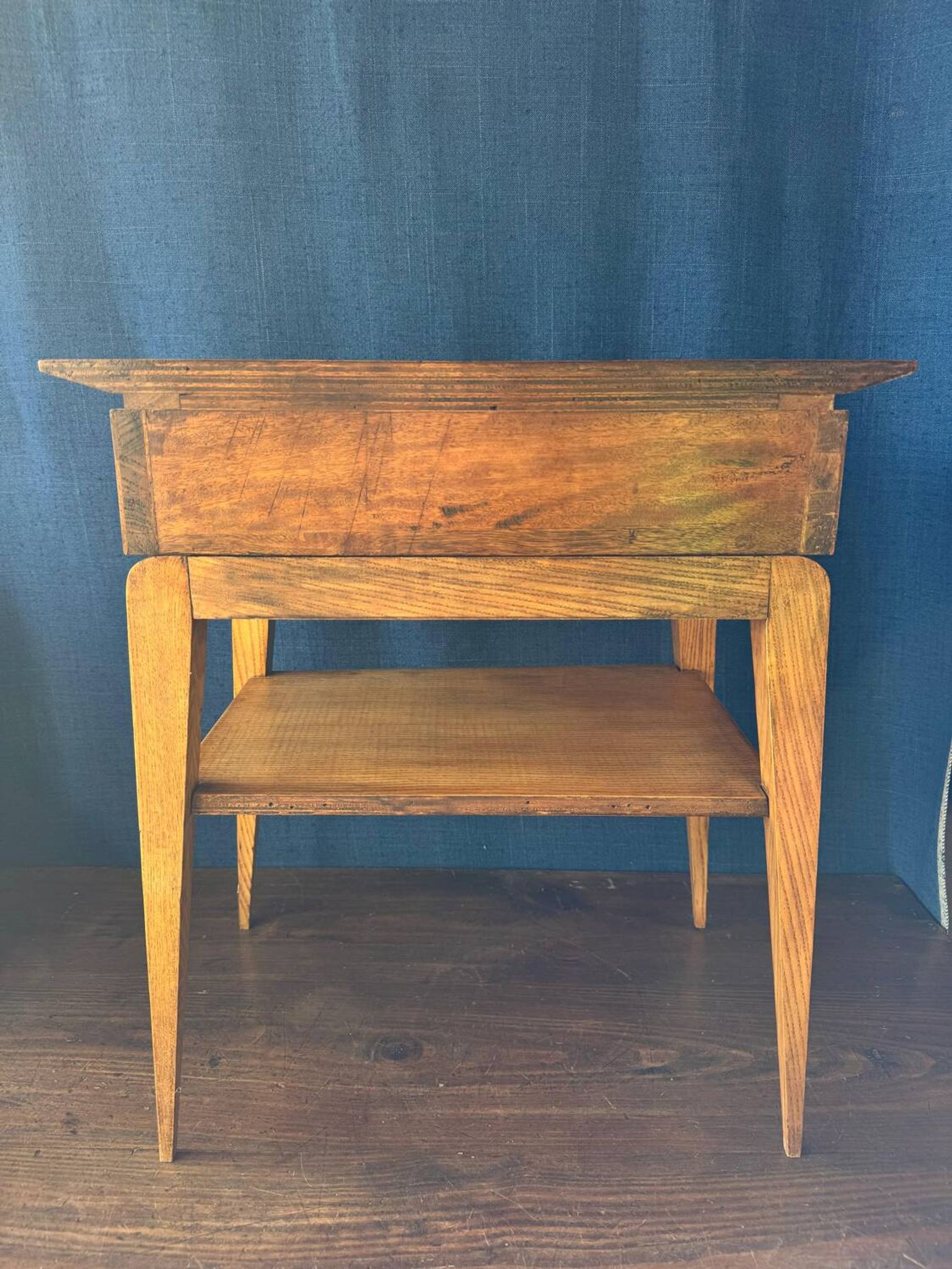 Table de chevet scandinave vintage.  Années 50/60